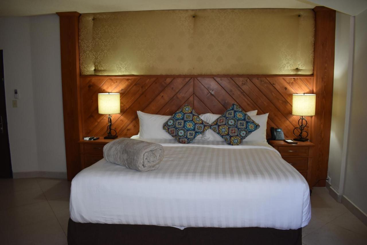 Hotel Boutique Rancho Текате Стая снимка